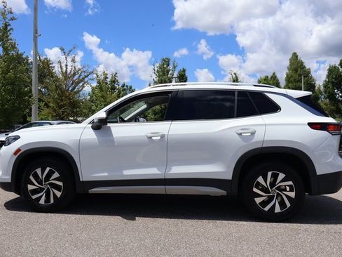 Certified 2025 Volkswagen Tiguan S image 4