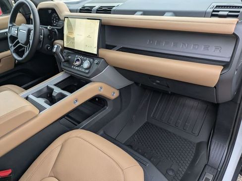 New 2026 Land Rover Defender 110 V8 image 19