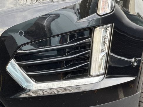 Used 2025 Cadillac XT5 Premium Luxury w/ LPO, Red Accent Package FWD image 48