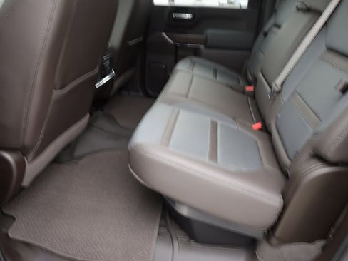 Used 2020 GMC Sierra 3500 Denali w/ Denali Ultimate Package image 17