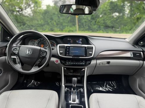 Used 2016 Honda Accord EX-L image 23