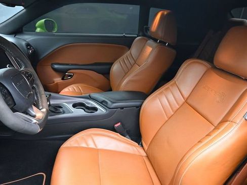 Used 2023 Dodge Challenger SRT Hellcat RWD image 13