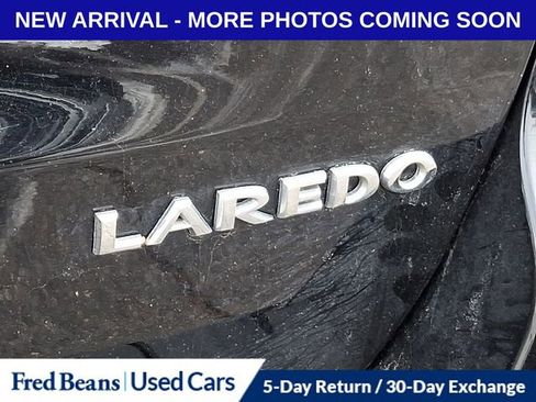 Used 2018 Jeep Grand Cherokee Laredo image 31