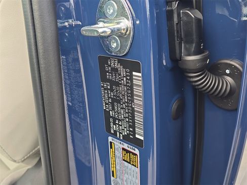 New 2025 Kia Telluride EX image 38