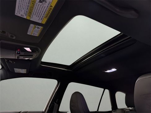 Certified 2025 Subaru Outback Wilderness w/ Wilderness Package image 27