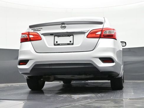 Used 2018 Nissan Sentra S w/ Appearance Package image 23