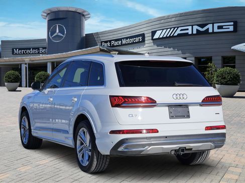 Used 2022 Audi Q7 2.0T Premium w/ Convenience Package image 4