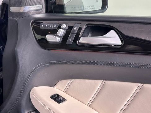 Used 2017 Mercedes-Benz GLE 63 AMG 4MATIC image 12