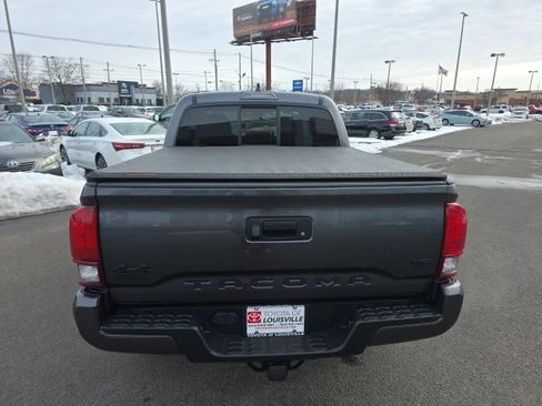 Certified 2023 Toyota Tacoma SR image 5