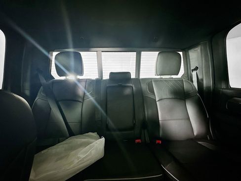 New 2025 RAM 3500 Limited w/ Towing Technology Group image 10