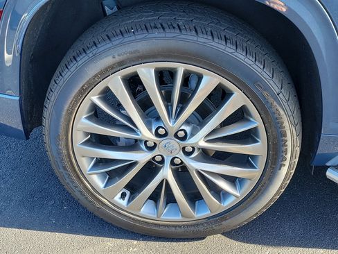 Used 2025 Buick Enclave Avenir w/ Super Cruise Package FWD image 10
