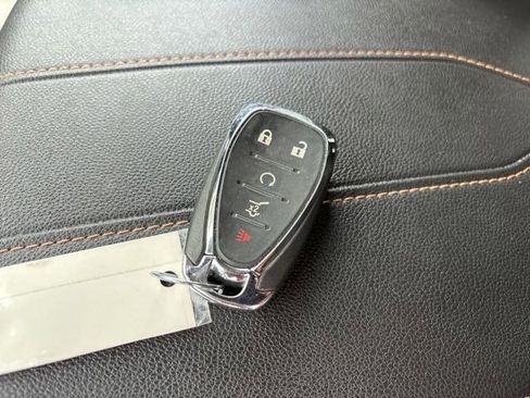 Used 2019 Chevrolet Traverse LT AWD/4WD image 50