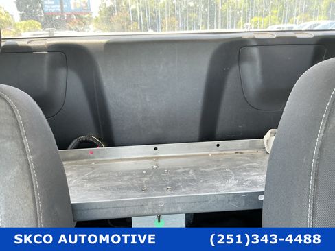Used 2022 Chevrolet Colorado LT w/ Fleet Safety Package RWD image 27