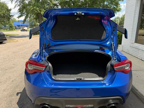 Used 2019 Subaru BRZ Limited RWD image 12