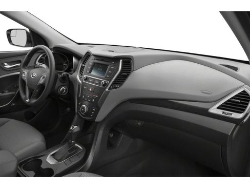 Used 2018 Hyundai Santa Fe Sport FWD image 10