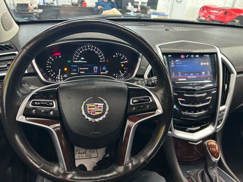Used 2015 Cadillac SRX Luxury AWD/4WD image 12
