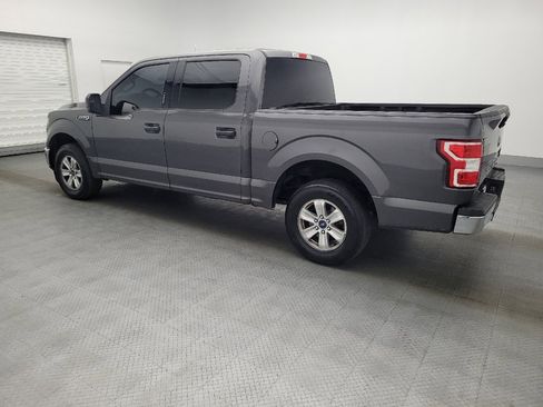 Used 2020 Ford F150 XLT image 3