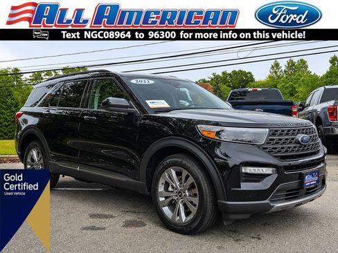 Certified 2022 Ford Explorer XLT w/ Equipment Group 202A AWD/4WD image 1