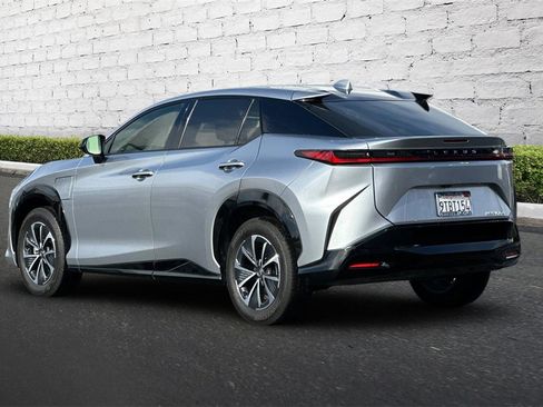 Used 2025 Lexus RZ 300e image 7