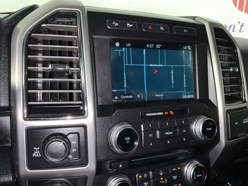 Used 2017 Ford F150 Platinum w/ Equipment Group 701A Luxury AWD/4WD image 23