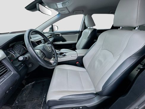 Used 2019 Lexus RX 350L FWD w/ Accessory Package image 13