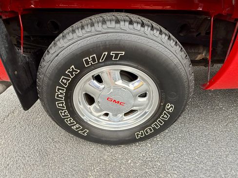 Used 2002 GMC Sierra 1500 4x4 Extended Cab w/ SLT Marketing Option Pkg image 22