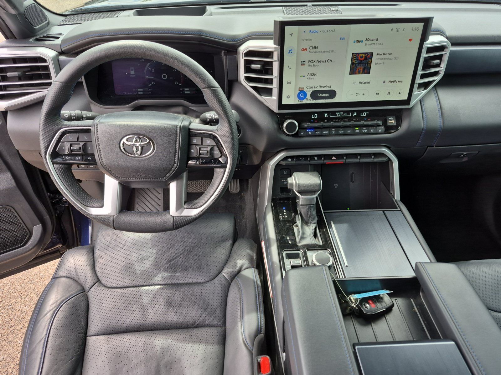 Used 2025 Toyota Sequoia Platinum AWD/4WD image 19