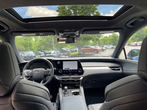 Certified 2023 Lexus RX 350 F Sport w/ Accessory Package AWD/4WD image 38