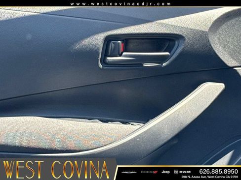 Used 2024 Toyota Corolla LE AWD/4WD image 21