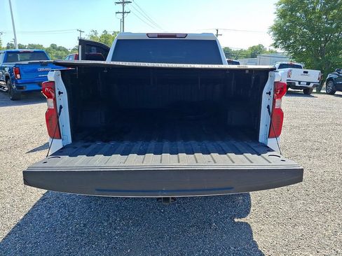 Used 2023 Chevrolet Silverado 1500 Custom AWD/4WD image 27