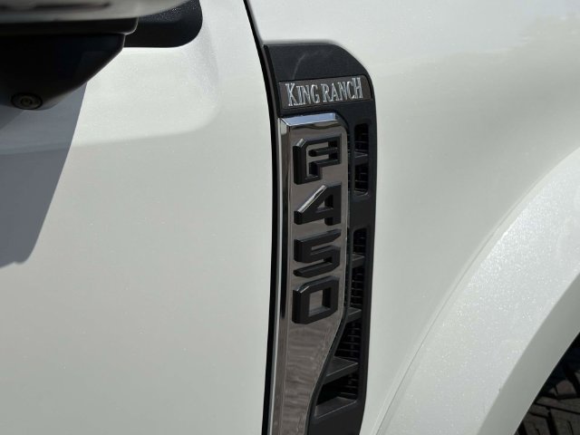 Used 2026 Ford F450 King Ranch w/ FX4 Off-Road Package AWD/4WD image 17