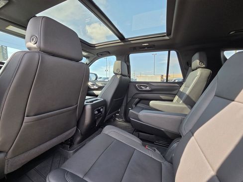 Used 2024 Chevrolet Tahoe Z71 w/ Luxury Package image 29