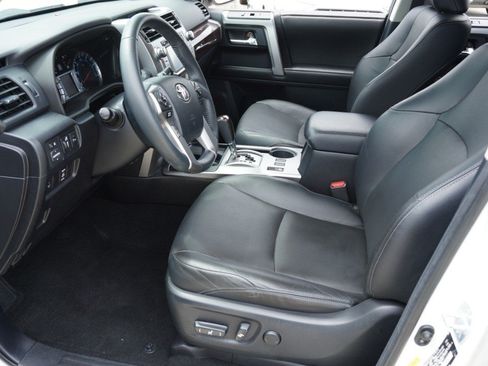 Used 2015 Toyota 4Runner Limited RWD image 14