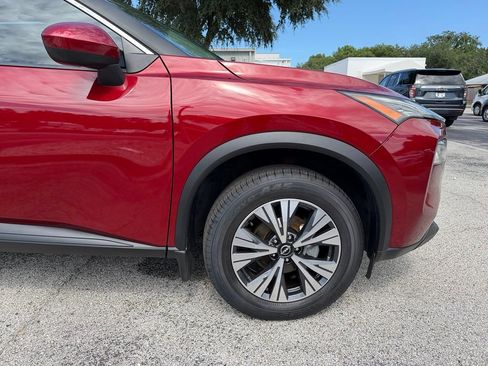 Used 2023 Nissan Rogue SV FWD image 13
