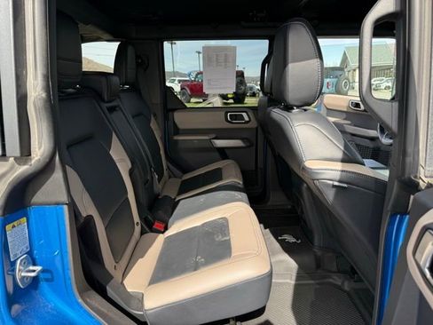 Used 2023 Ford Bronco 4-Door AWD/4WD image 34