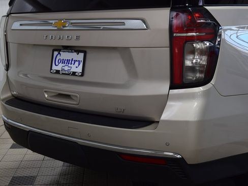 Used 2023 Chevrolet Tahoe LT w/ LT Signature Plus Package image 19