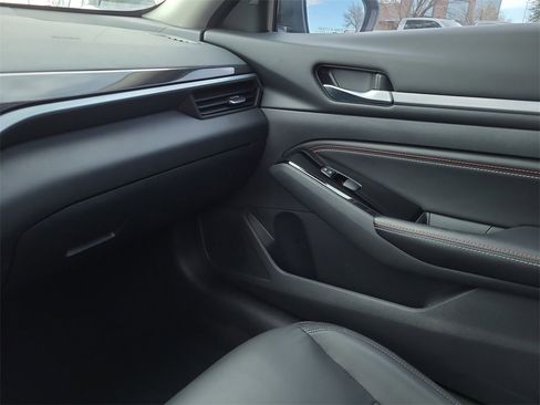 Certified 2023 Nissan Altima 2.5 SR w/ SR Premium Package image 21