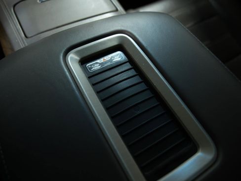 Used 2019 GMC Yukon XL Denali w/ Denali Ultimate Package image 45