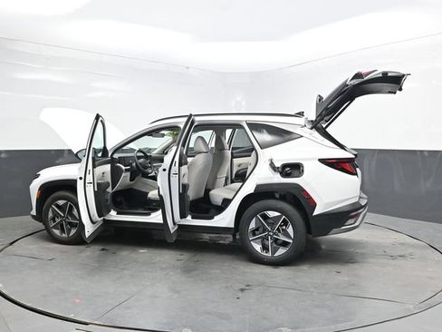 Used 2025 Hyundai Tucson SEL AWD/4WD image 46