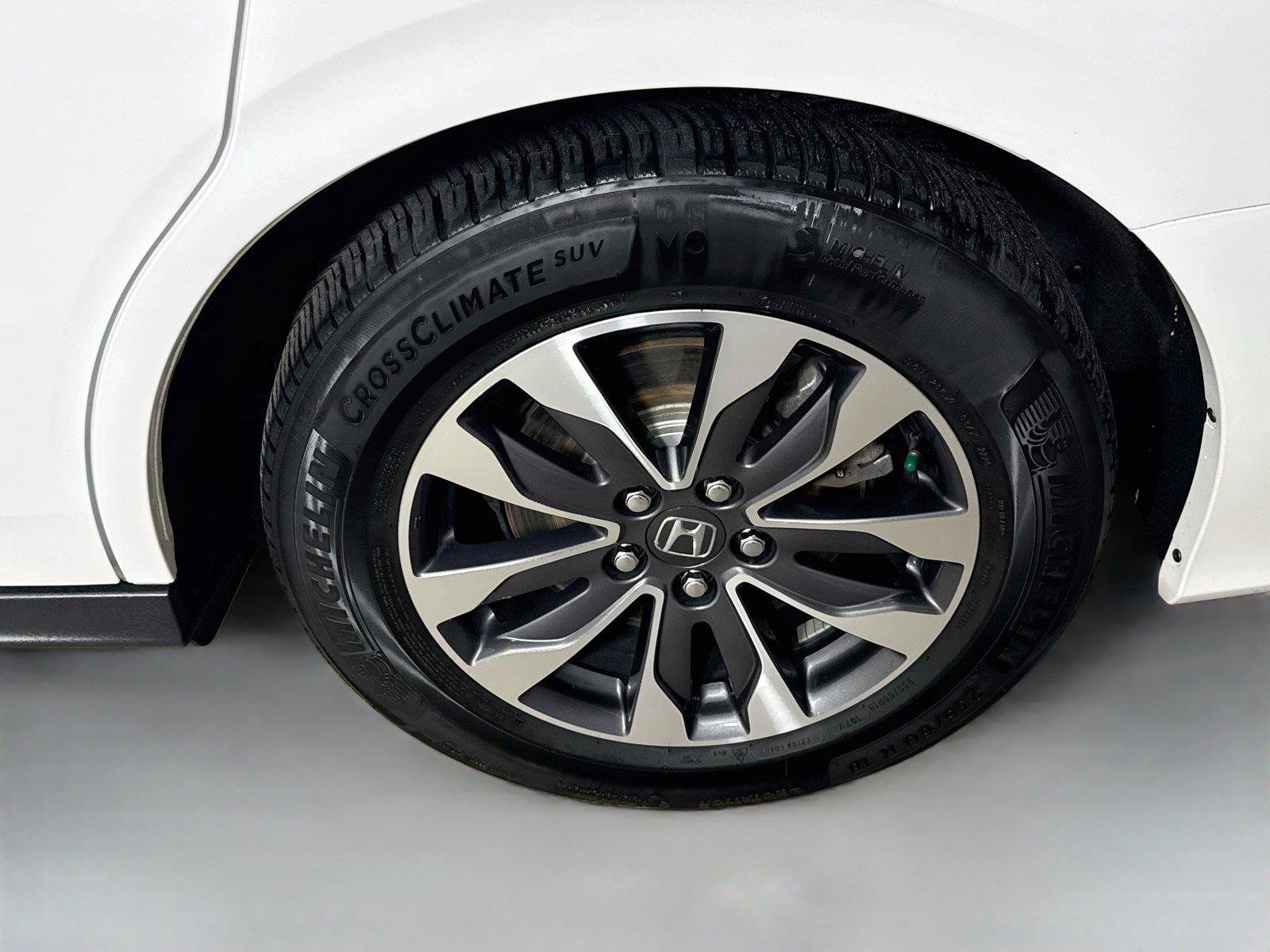 Certified 2024 Honda Odyssey EX-L image 31