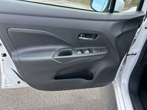 New 2025 Nissan Versa SV w/ Trunk Package image 11