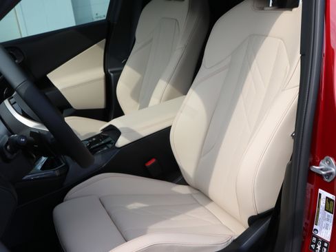 Certified 2025 BMW X3 xDrive30i w/ Premium Package image 16