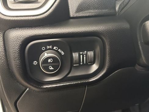 Used 2024 RAM 2500 Laramie image 17