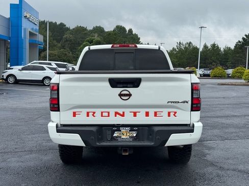 Used 2022 Nissan Frontier PRO-4X w/ Technology Package image 4