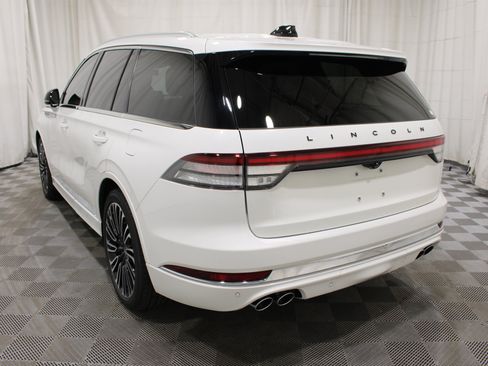 Used 2025 Lincoln Aviator Black Label AWD/4WD image 38