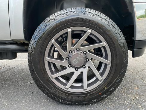 Used 2014 Chevrolet Silverado 2500 LTZ w/ LTZ Plus Package AWD/4WD image 11