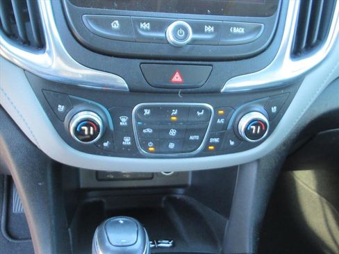 Used 2019 Chevrolet Equinox Premier image 23