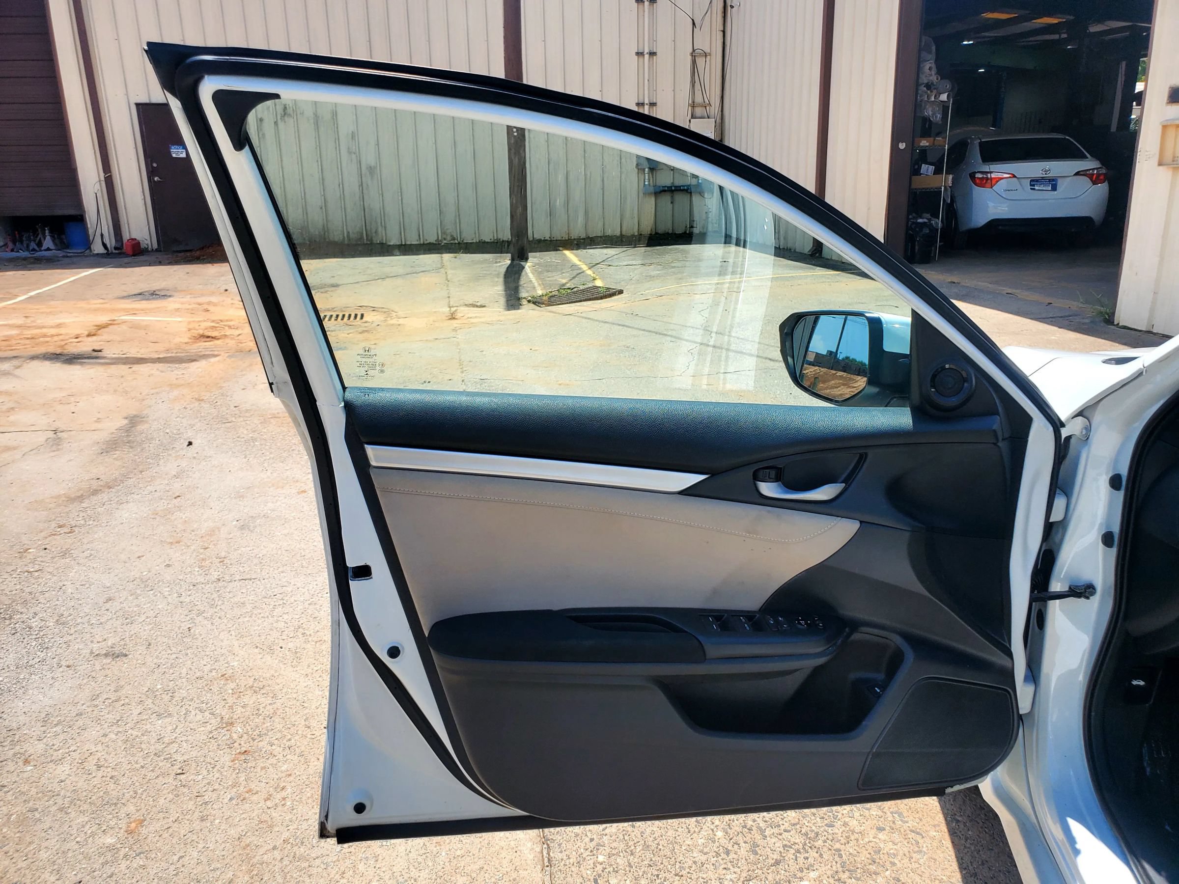 Used 2016 Honda Civic EX image 21
