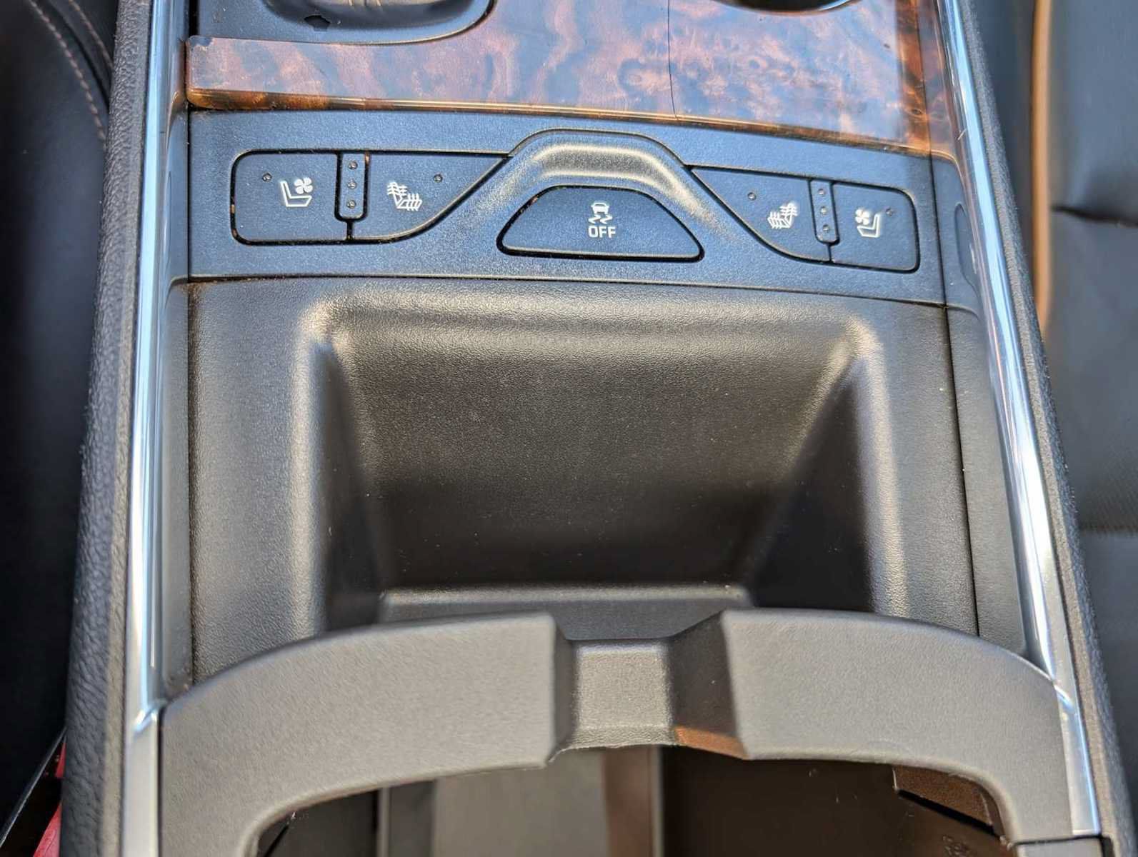 Used 2014 Chevrolet Impala LTZ FWD image 27
