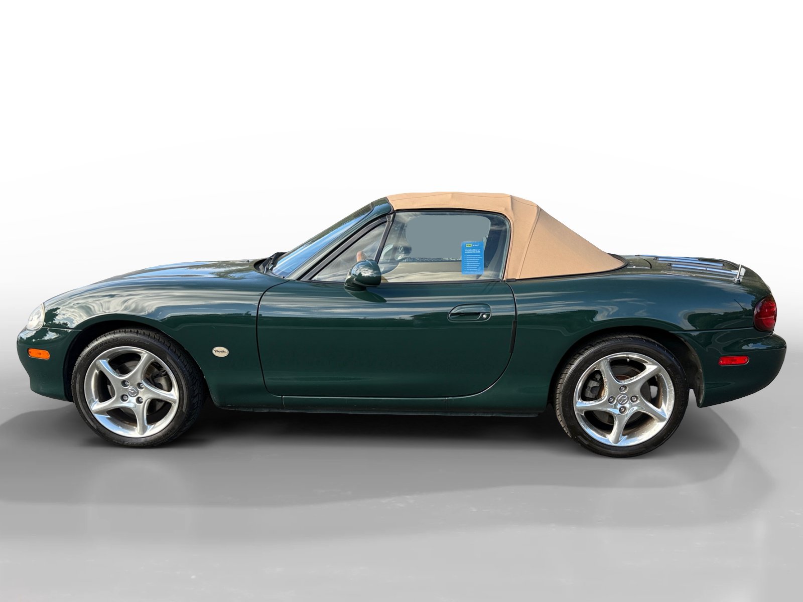 Used 2001 MAZDA MX-5 Miata RWD image 2